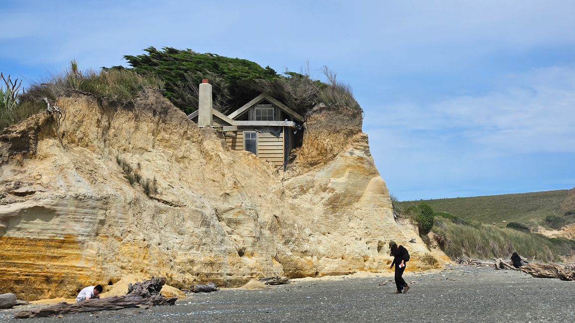 Clifden - Monkey Island - Riverton - Invercargill - Nugget Point