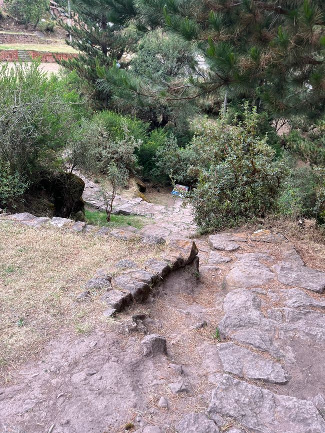 Day 17 
Mysterious hiking trail with "waterfall" somewhere in the Andes near Cusco