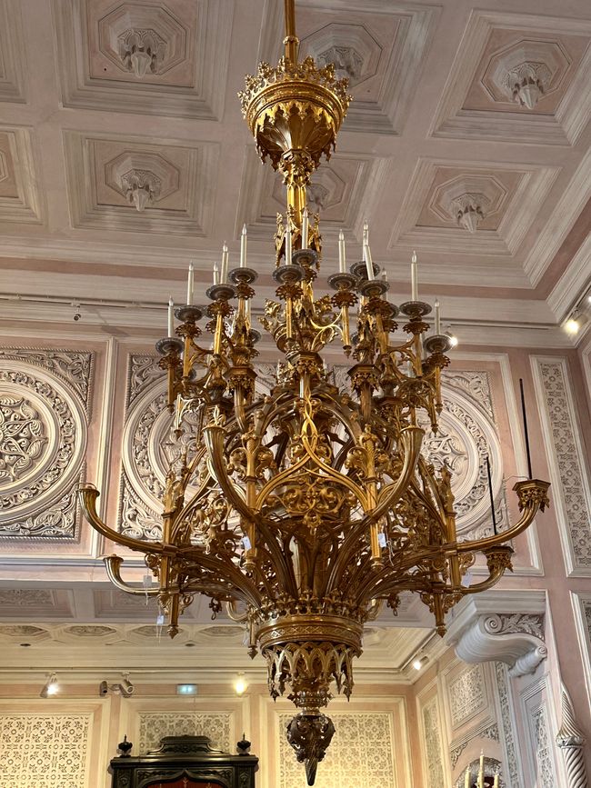 Ein Tag voller Entdeckungen in Sintra: Märchenhafte Paläste und kulinarische Genüsse