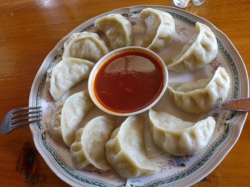 Heute probiere ich Momos 