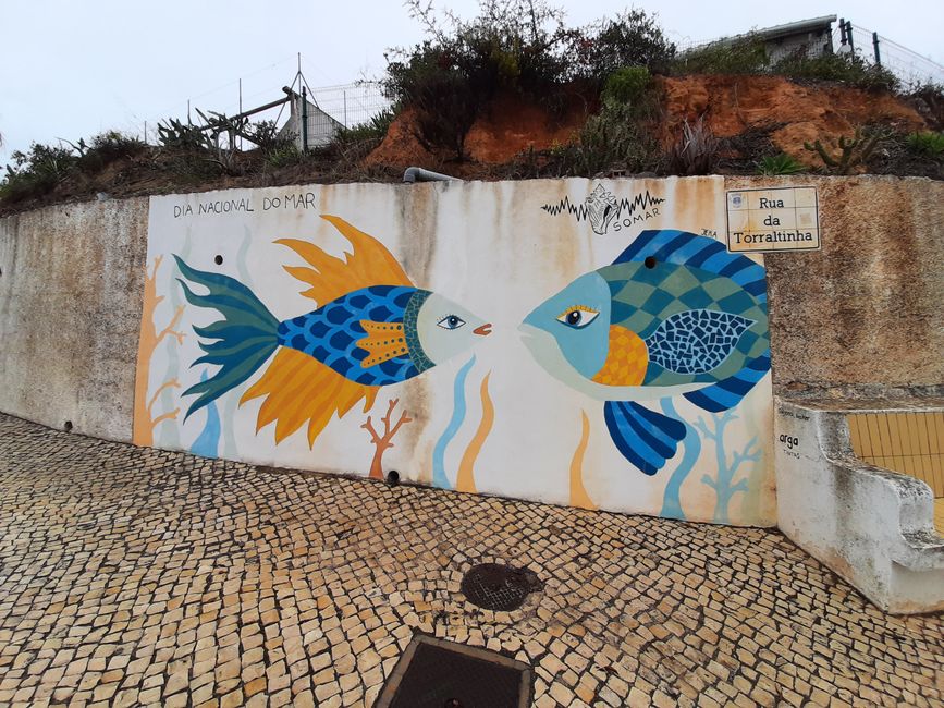 Lagos - Cuevas, playas y arte urbano