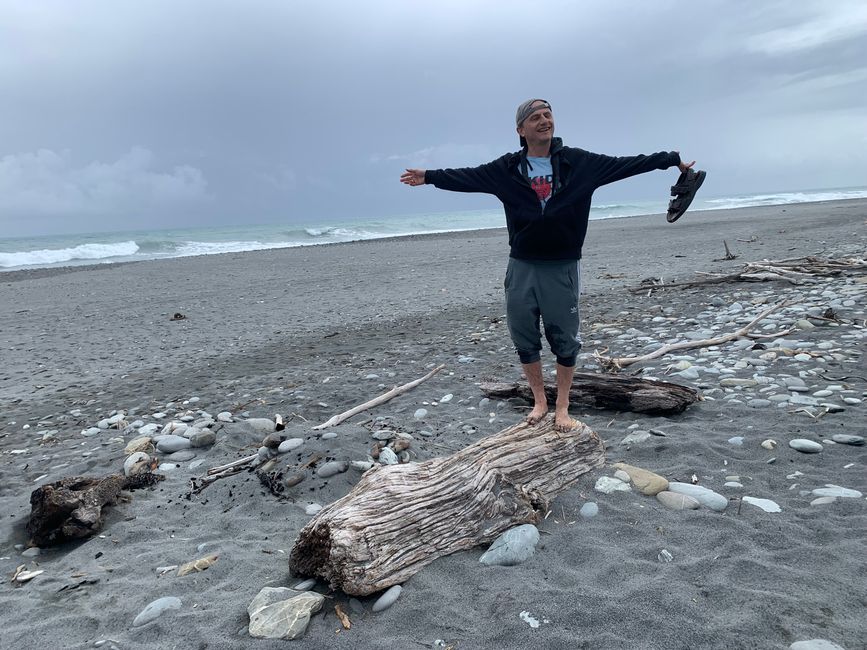 12_THUNDER CREEK FALL IN KUMARA