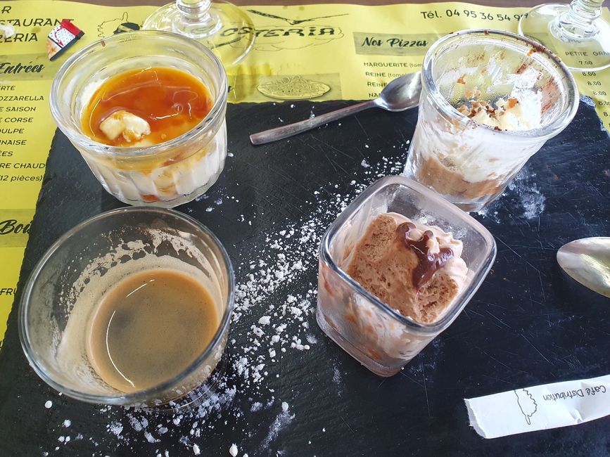 Café Gourmand