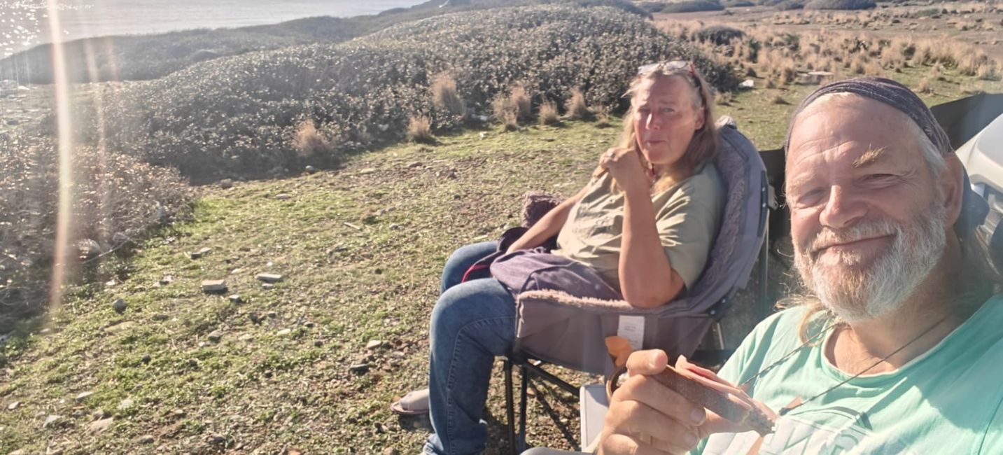 Al este de Ierapetra en un acantilado
