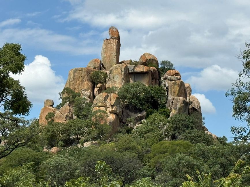CHIRORODZIVA TOURS

 "Explore Zimbabwe 🇿🇼  The right way"