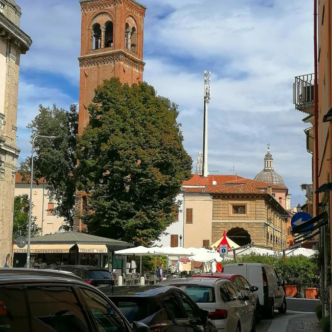 Giardini di San Domenico und Loggia delle Pescheria di Giulio Romano