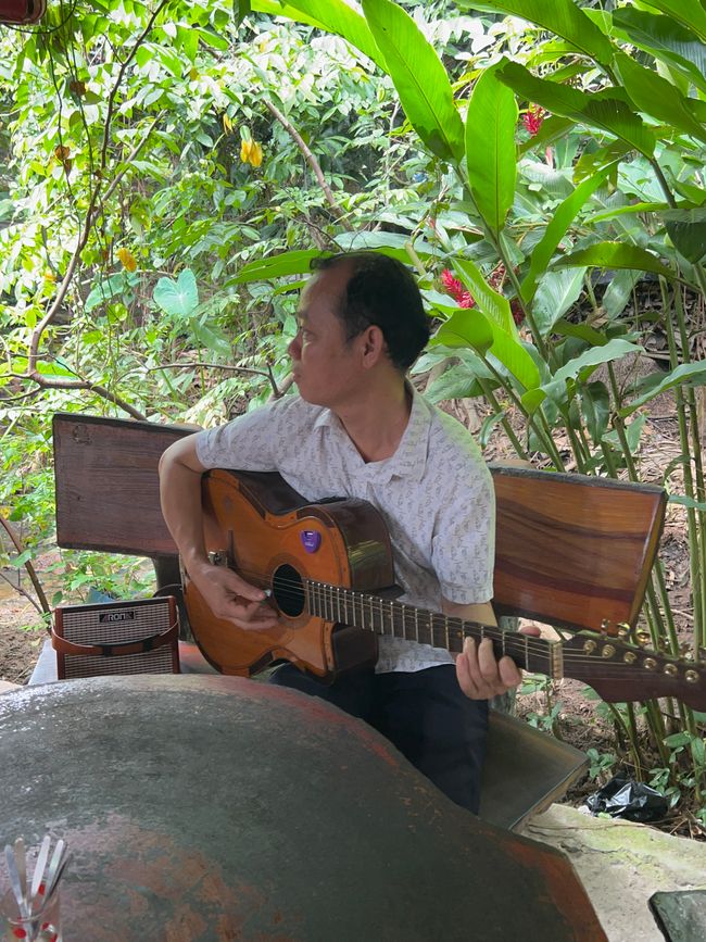 Tag 10 - Ho-Chi-Minh-City: Il Delta del Mekong e la speranza del sogno scintillante