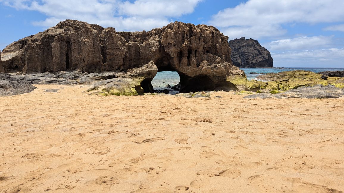 Tag 3: Porto Santo - Geheime Höhlen & bizzare Felsen am Meer