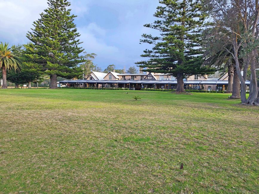 Seahorse Inn, Eden