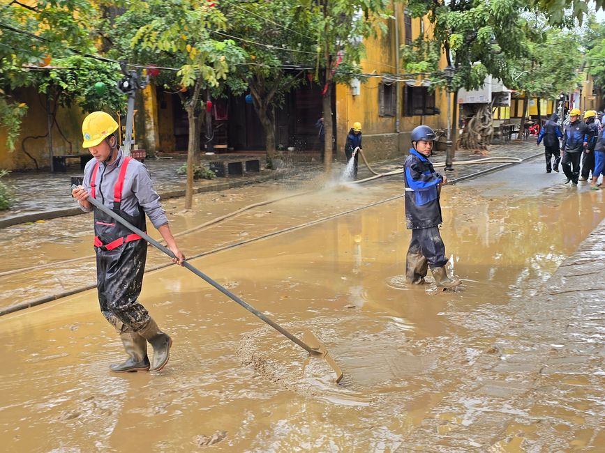 Hoi An - les travaux de nettoyage ont commencé