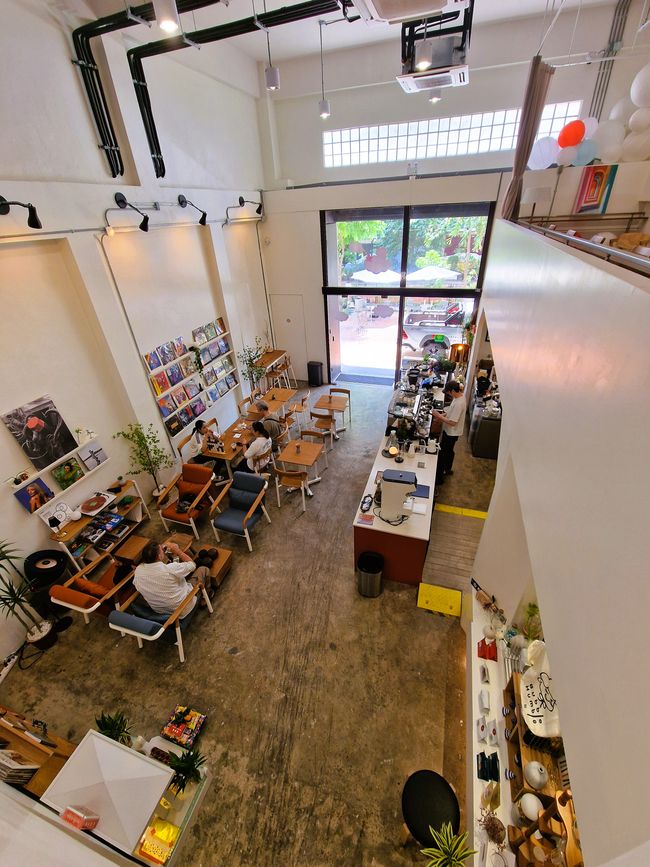 BubbleHumble Hotel und Cafe