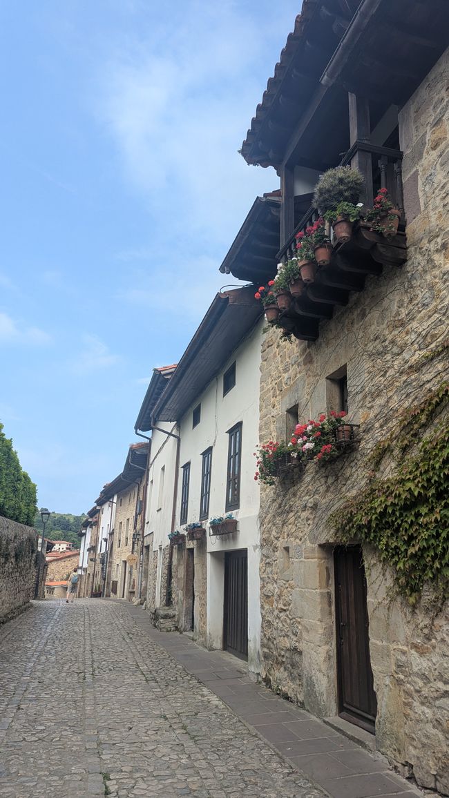 8. Etappe Camino del Norte von Boo de Piélagos nach Santillana del Mar