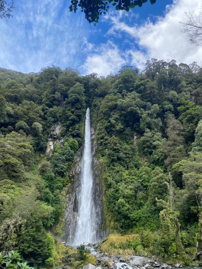 Waterfall in Mount Aspiring National Park
