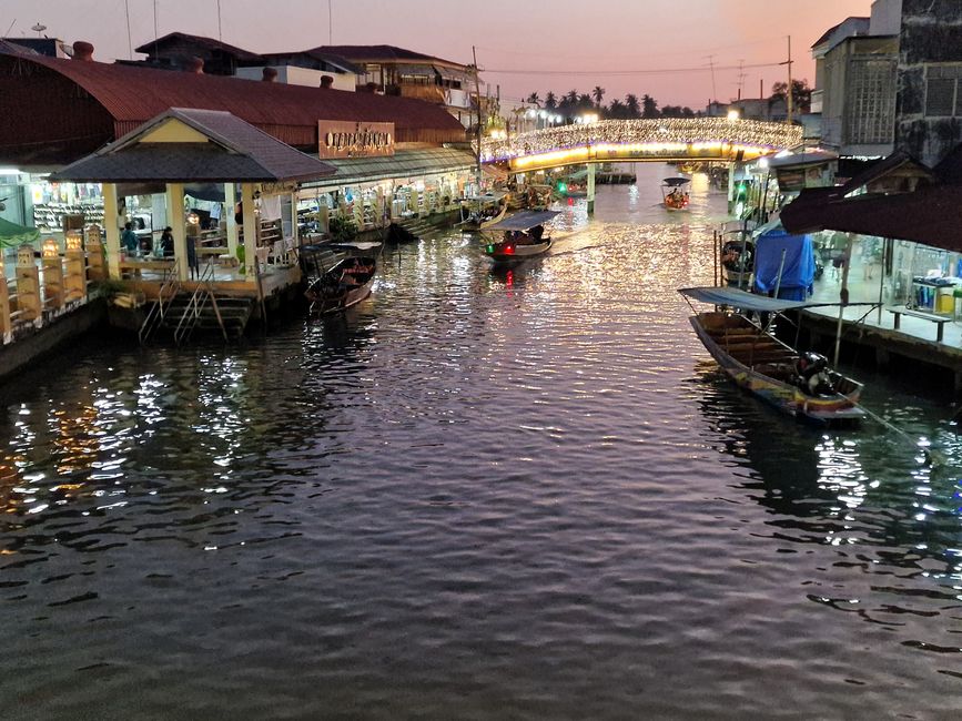Amphawa