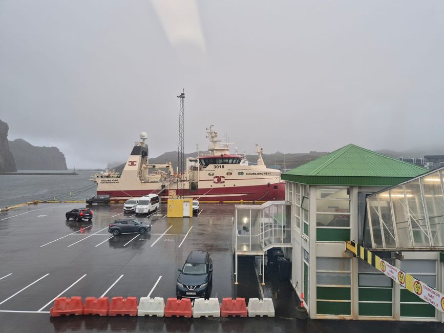 It never rains in Southern Iceland...man it pours💦💦