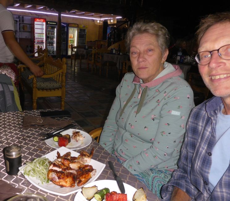 Abendessen auf der Dachterrasse des Dolon