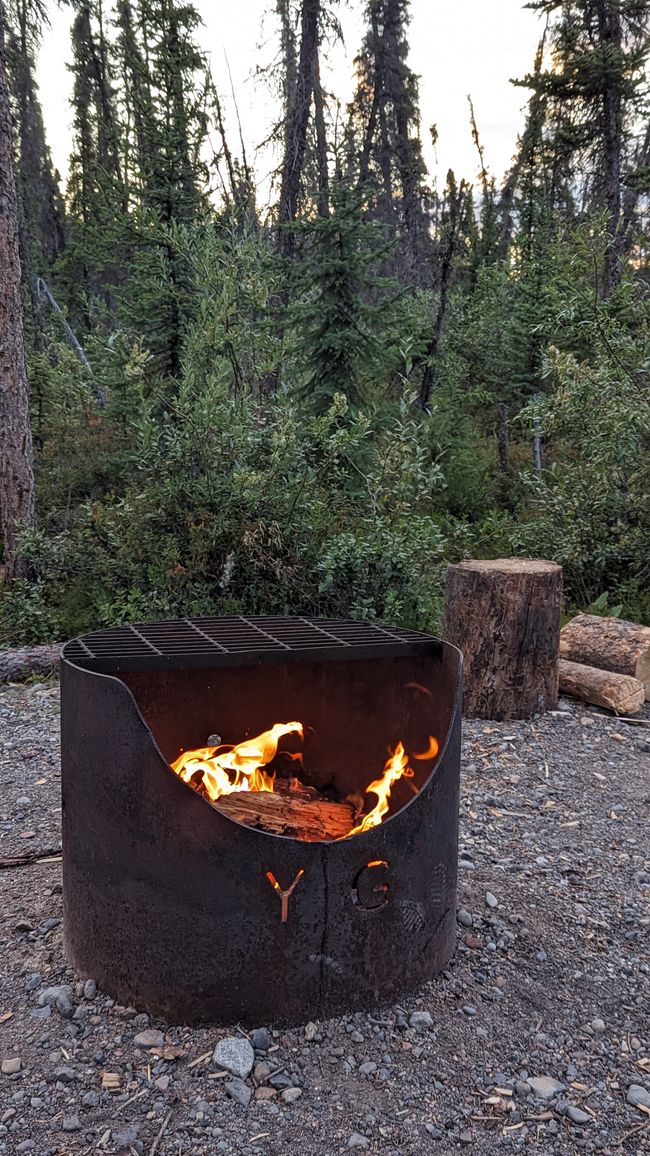 Day 20: Boya Lake - Marsh Lake: a long travel day in the Yukon