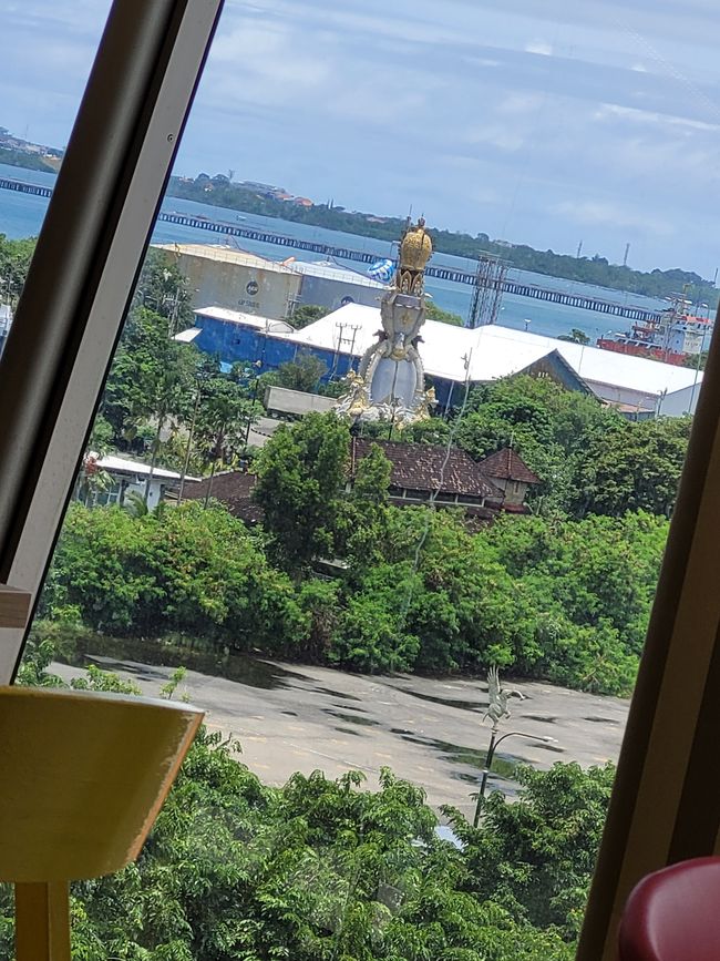 Jour 111 et 112 sur 175 : Croisière autour du monde - Benoa/Bali