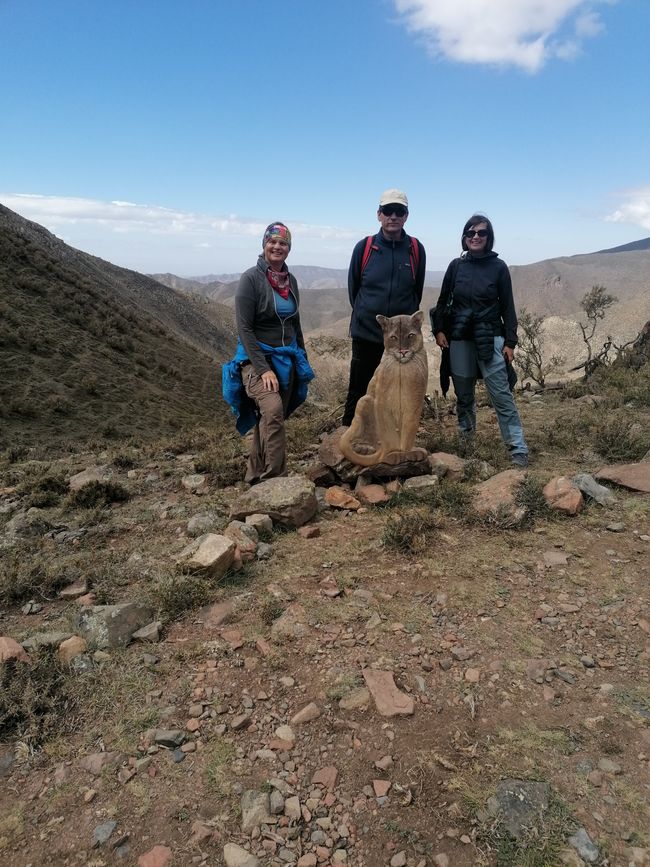 Argentina, hiking with friends
