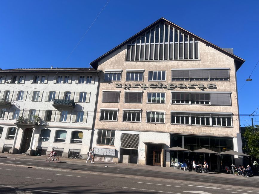 01 nach Zürich
