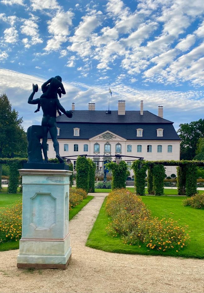 Where the prince rests and the soul takes a stroll