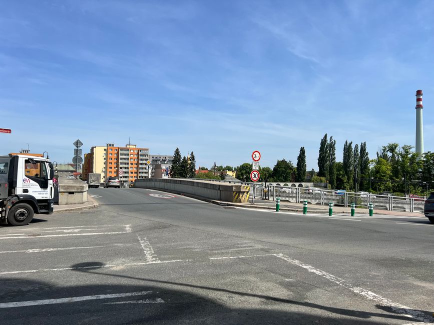 34 to Úvaly