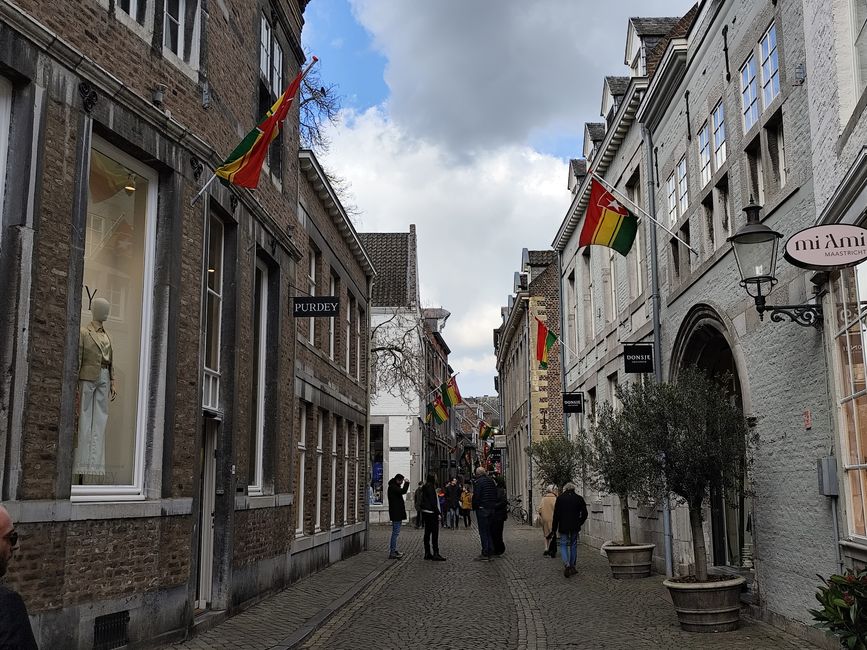 Une petite belle pause à Maastricht (Pays-Bas) après un rendez-vous à Aix-la-Chapelle (D)