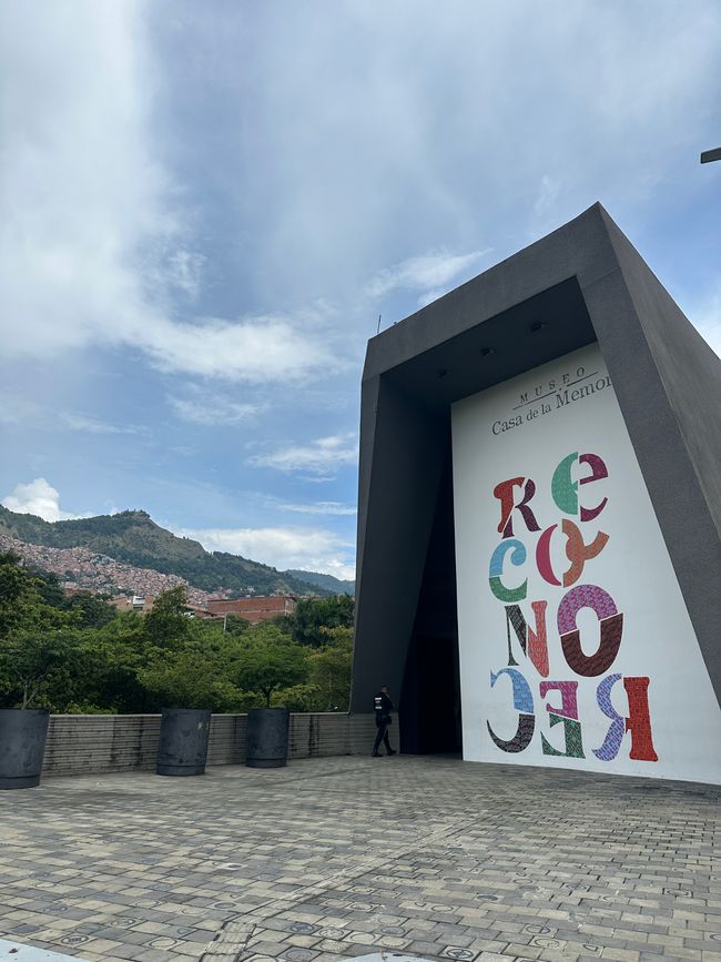 Medellín- die Stadt, in der alles erblüht?