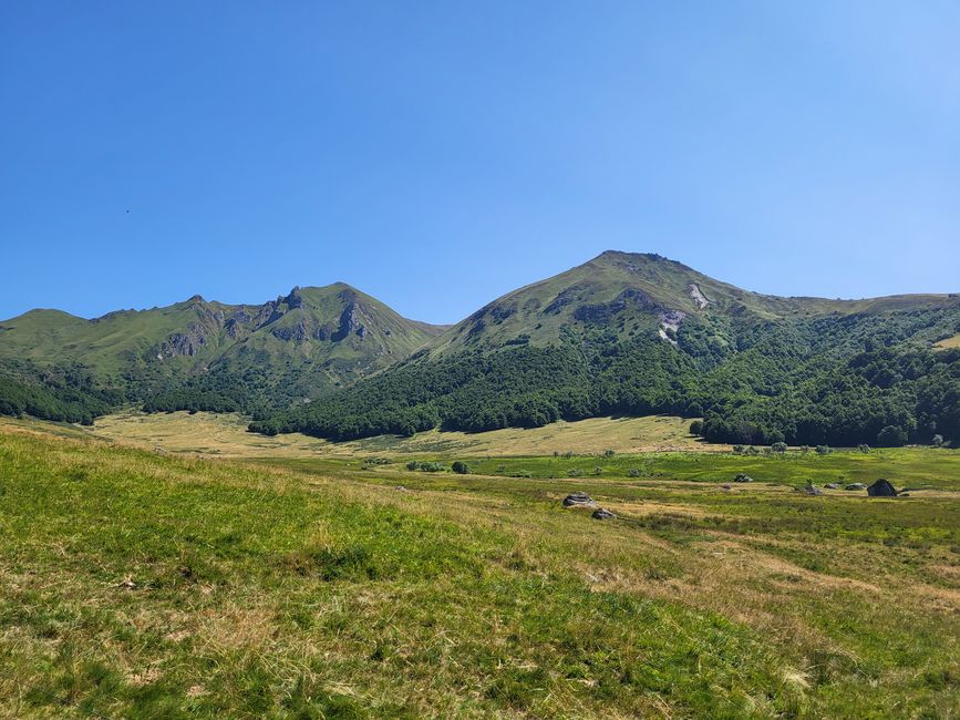 Caminata “Le cirque de la Fontaine Salée”