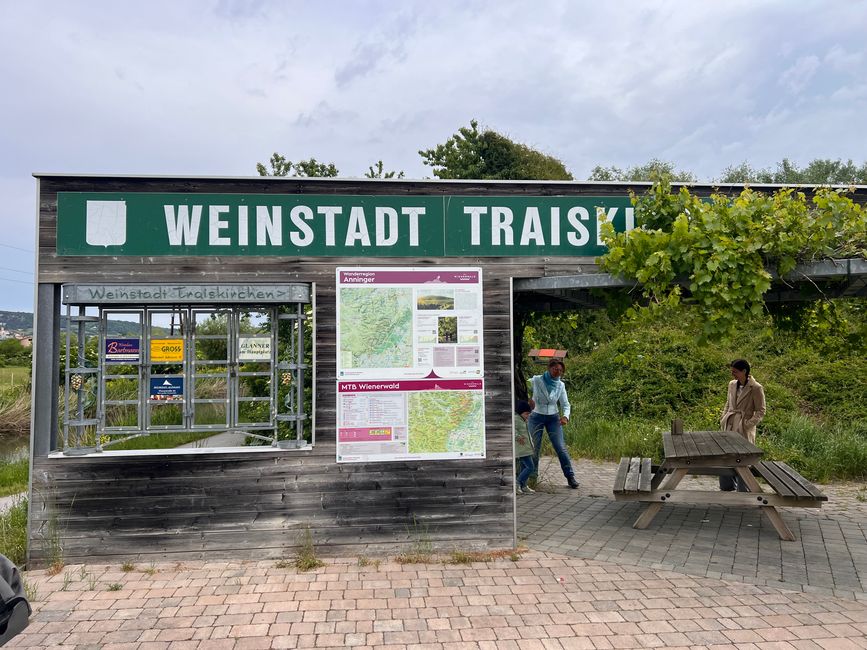 13 nach Wien