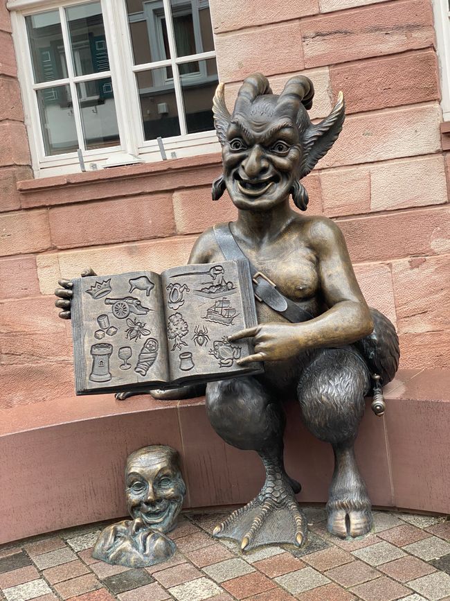 In Oberkirch dann dieses Denkmal für den Simplicissimus