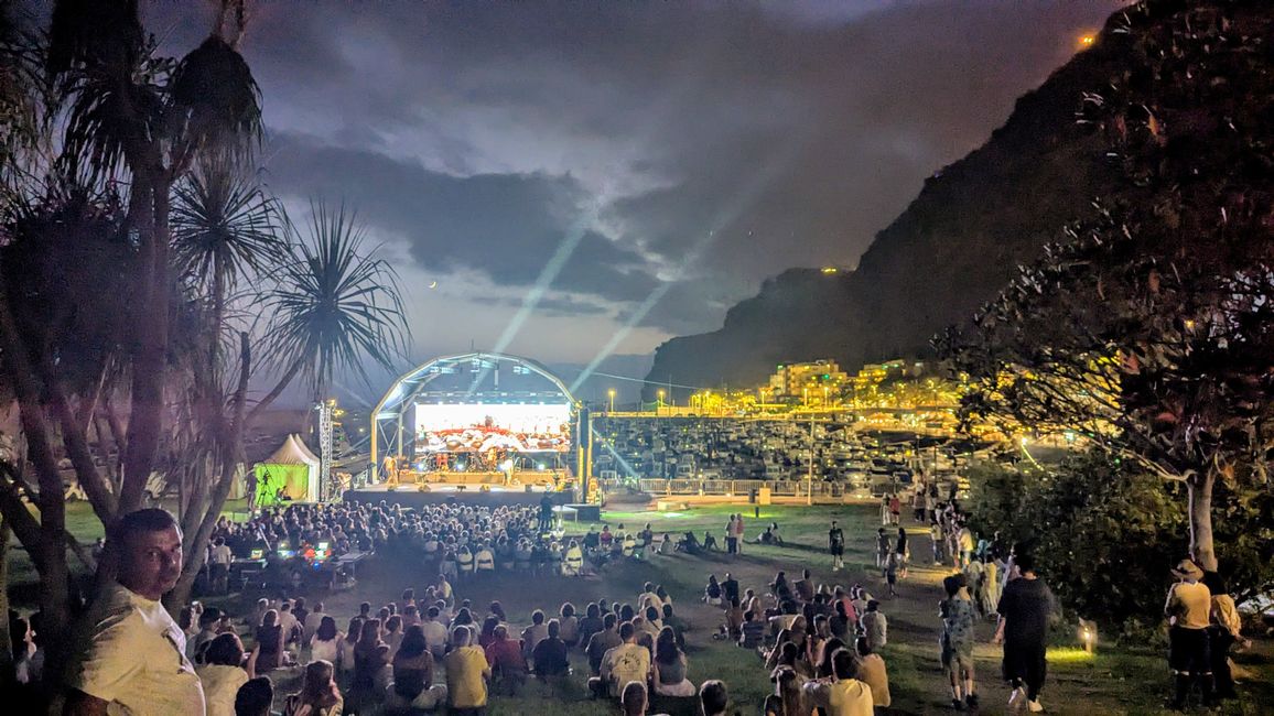 Tag 11: Levada do Alecrim und ein Open Air Festival