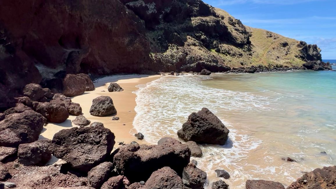 Spiaggia di Ovahe: Piccola, nascosta, accesso un po' difficile ma molto bella