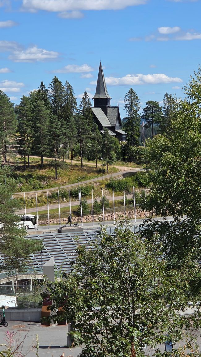 Blick auf die Holmenkollen Kapelle