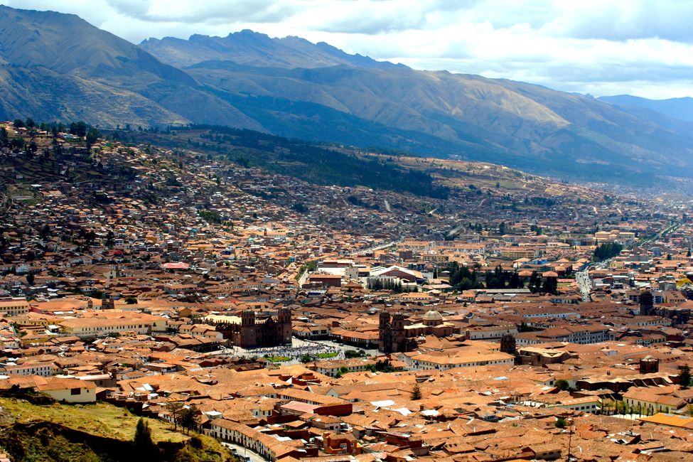Cusco liegt auf 3400m, auf dieser Höhe lässt es sich schwerer atmen und es können sich Kopfschmerzen einstellen.