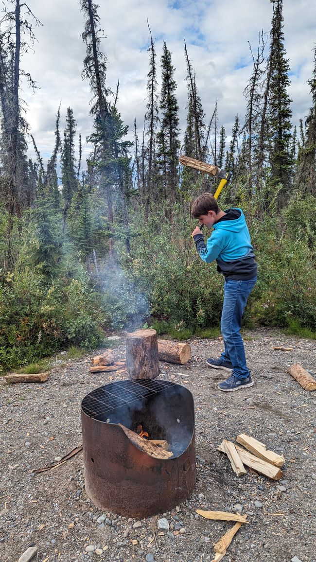 Day 20: Boya Lake - Marsh Lake: a long travel day in the Yukon