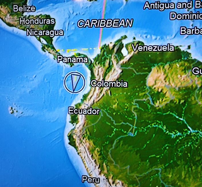 Day 44 and 45 of 175: Sea Day and Manta/Ecuador