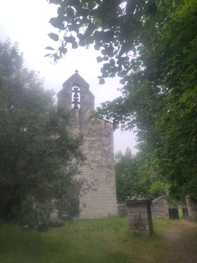 "meine" Kapelle im Wald....