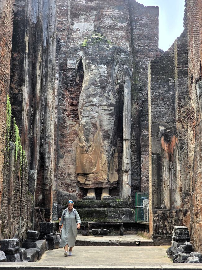 Polonnaruwa - 1000 años de historia y algo aprendido.
