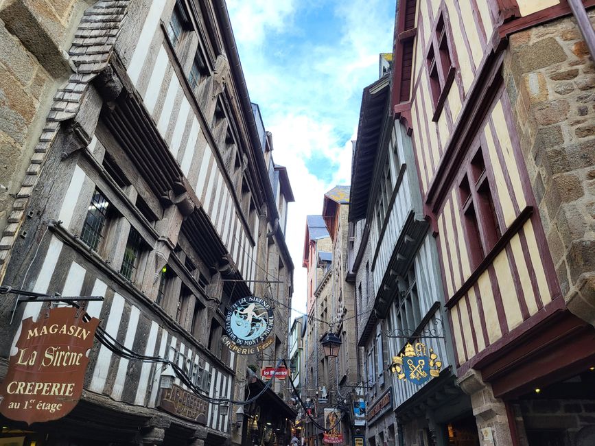 Grande Rue, Mont-Saint-Michel
