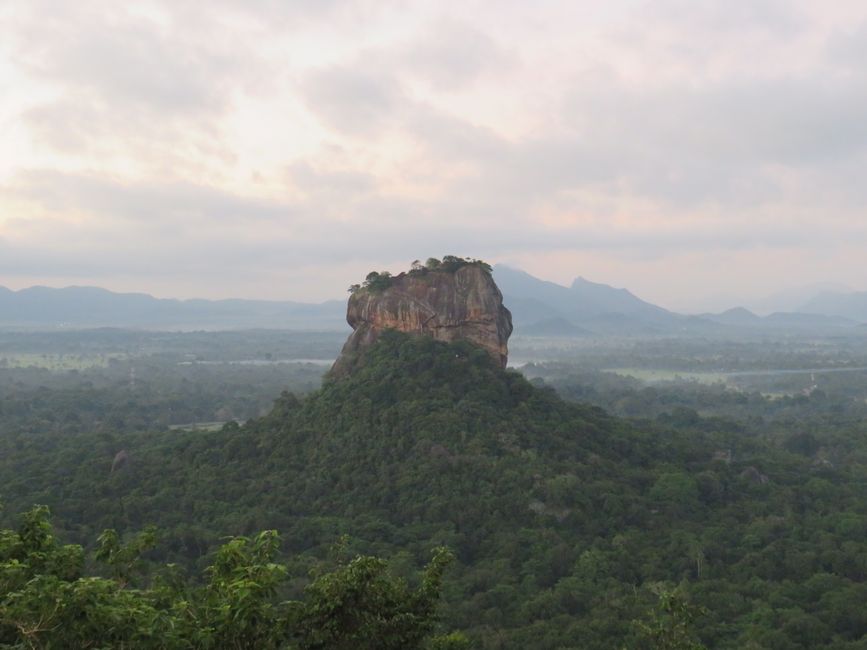 Sigiriya - Pidarungala Rock e Lions Rock