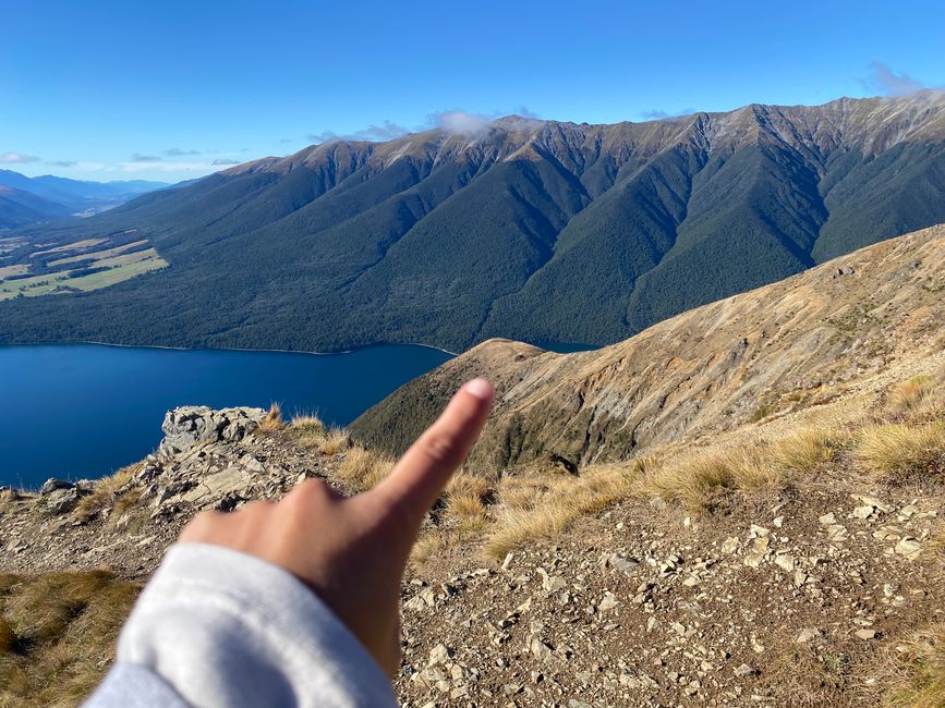 从小屋徒步旅行到山脊徒步旅行
