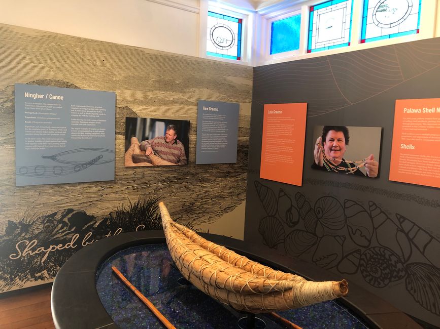 Ein Boot - von den Aboriginals gebaut - was für eine Kultur!