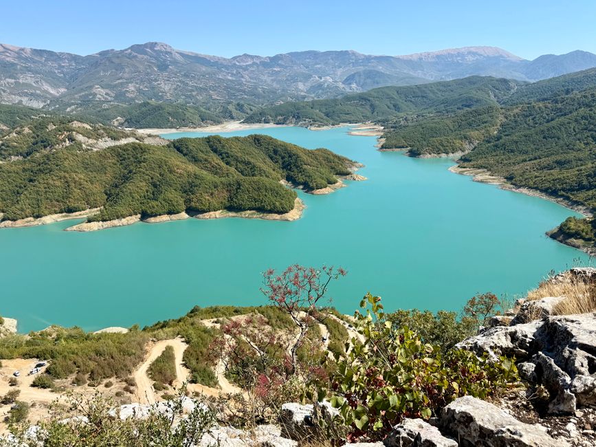 📍Bovilla-See, Albanien/📍Bovilla Lake, Albania