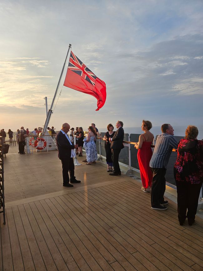 Am Heck zur First-time Cunard Party
