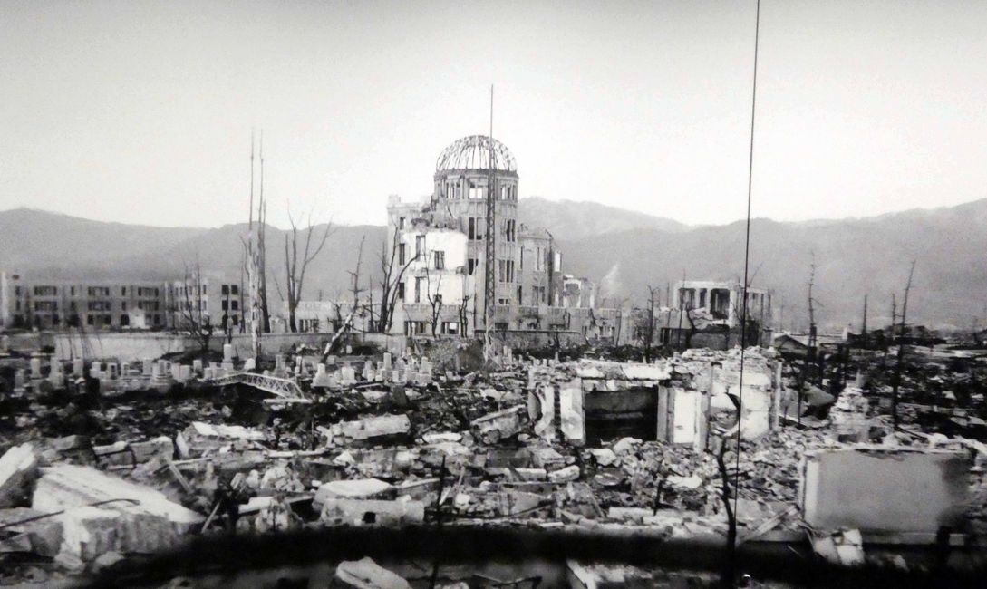 Immagini dal Museo della Pace dopo la bomba