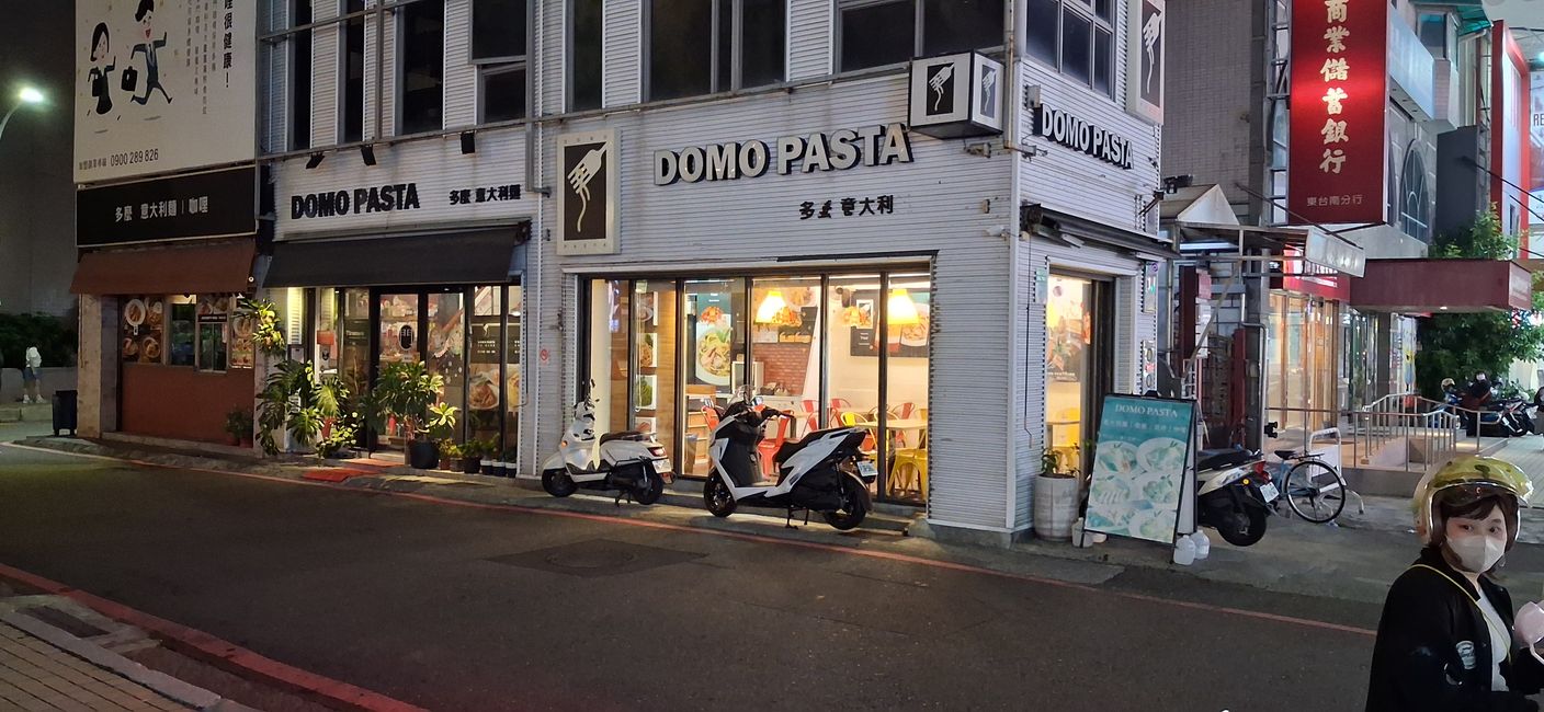 Family Pasta - a Taiwan Taverna