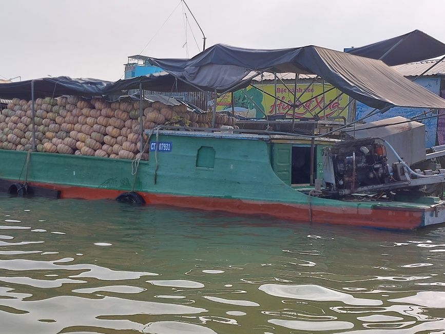 Floating Market