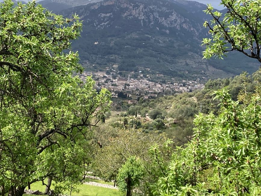 Fornalutx… heißt übersetzt, bestimmt- „steile Treppen“