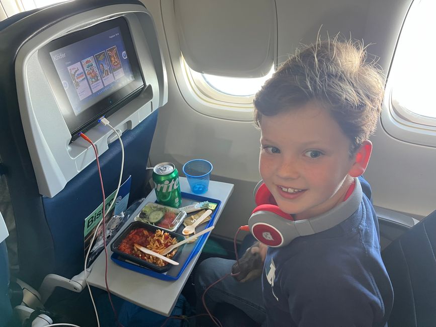 Entretenimiento y comida en el avión